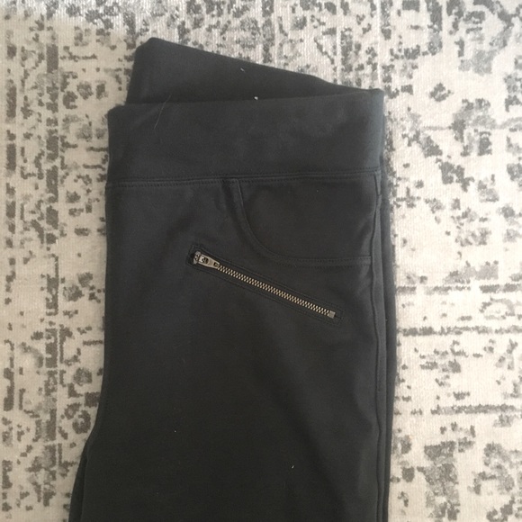 Long Moto Leggings - Picture 2 of 4